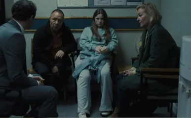 Adolescence Screenshot 2