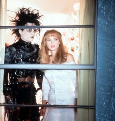 Edward Scissorhands Screenshot 1