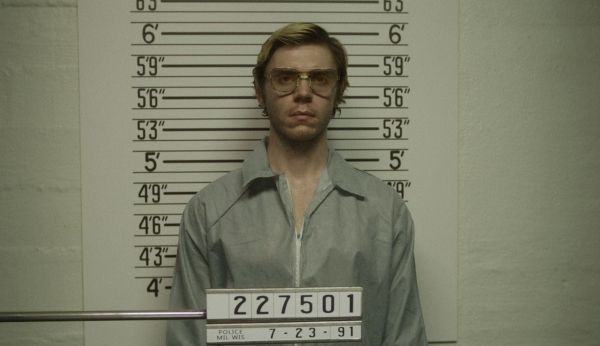 Monster: The Jeffrey Dahmer Story Screenshot 3