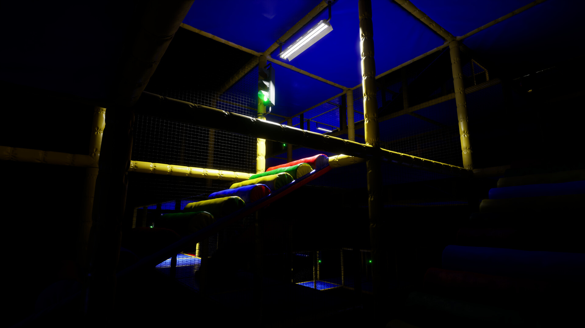 Backrooms: Escape Together